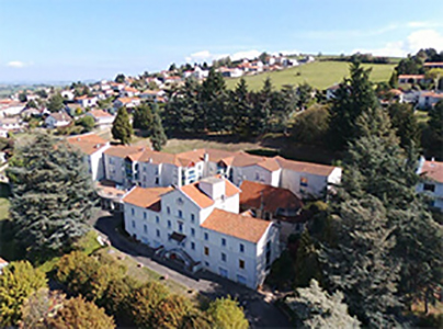 https://www.ehpadsaintheand.fr/wp-content/uploads/2025/01/vueaerienne.jpg